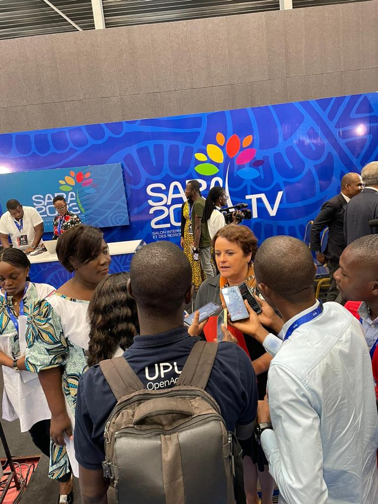 SPACERennes's tweet photo. 🤝Les rencontres se poursuivent en Côte d’Ivoire 🇨🇮 Signature d’une convention entre le #Selab d’Abidjan & le @SPACERennes, visite des exposants présents au @SARA_Abidjan notamment @vitalacafrica et échanges avec l’Anavici, l’association des aviculteurs de Côte d’Ivoire #SARA2023 https://t.co/296lVTlLZO