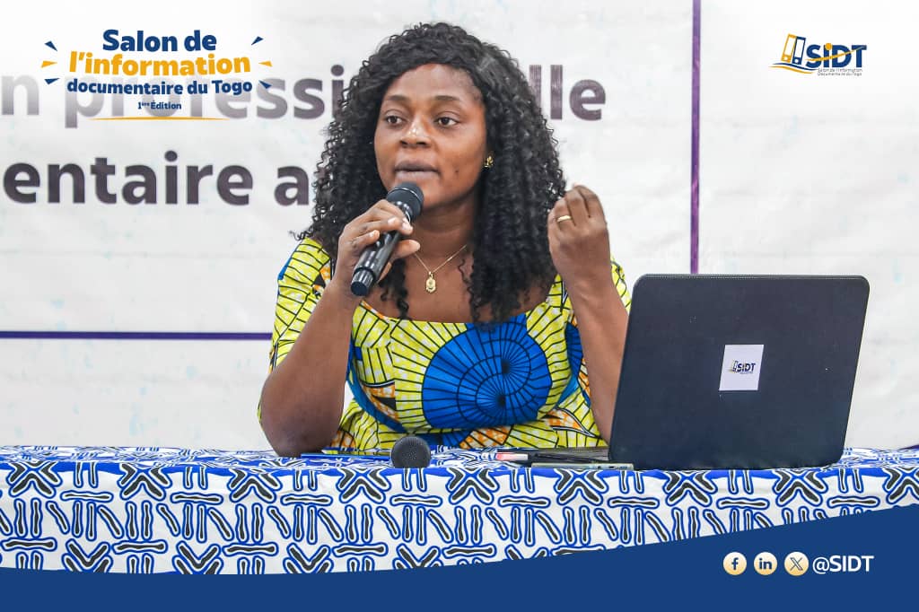 SIDTTG's tweet photo. Thread 1/2
Nous avons fait du salon de l'information documentaire du Togo, un cadre de rappel et de renforcement des capacités des professionnels de l'archivage, la bibliothéconomie et la documentation. https://t.co/tgzhT2N6Ns