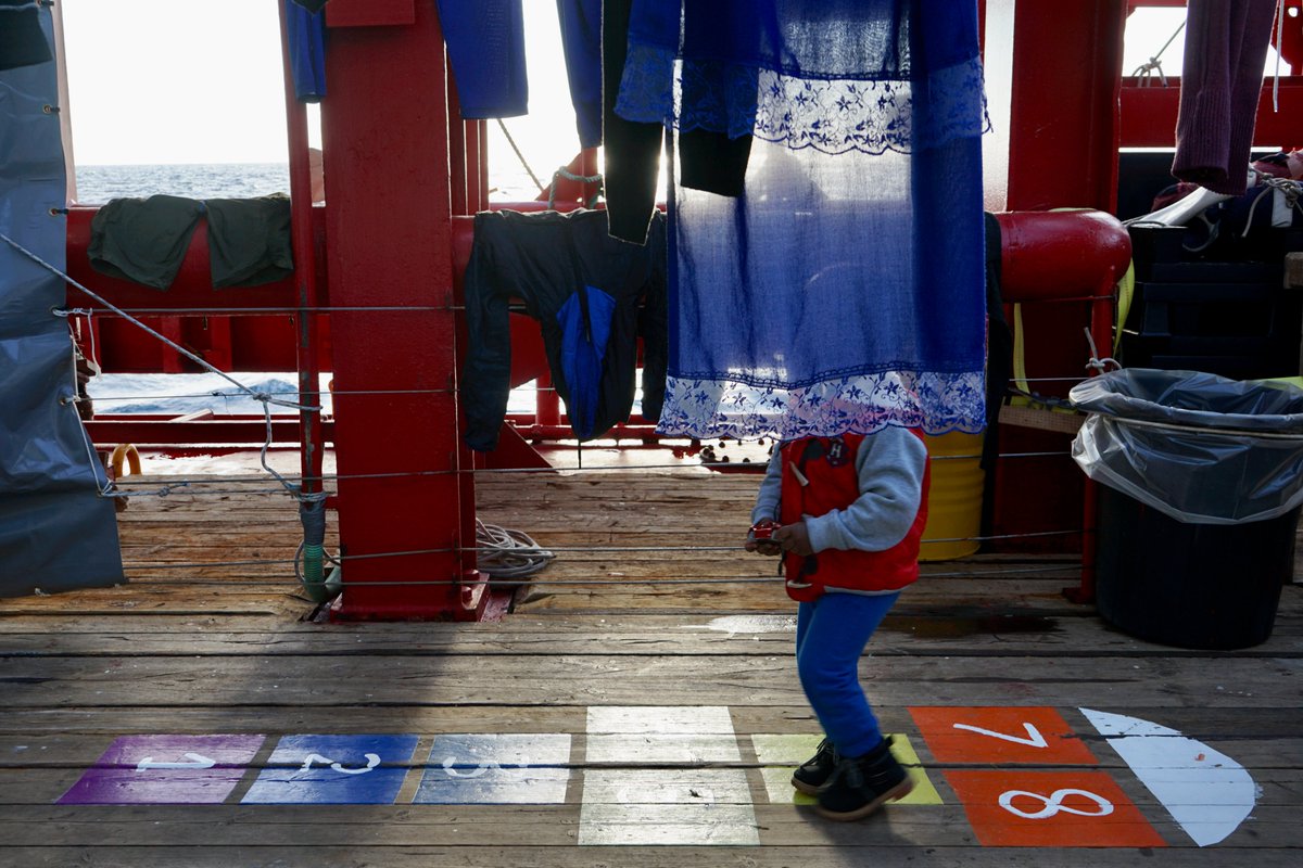 RedCrossEU's tweet photo. 10 years have passed since the #Lampedusa shipwreck, &amp; still thousands of people go missing every year.

We need a safe environment for search &amp; rescue operations, more resources &amp; support by EU Member States &amp; an EU-led operation.

Saving lives is a legal &amp; moral responsibility. https://t.co/LBYmcyLyOK
