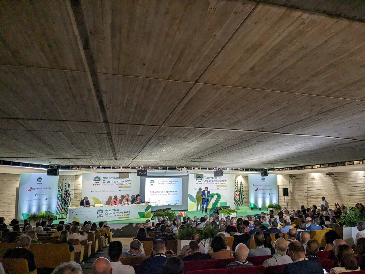 CislSicilia's tweet photo. Il segr gen #CislSicilia #SebCappuccio "Noi siamo la #Cisl, il sindacato dell’autonomia, dell’associazionismo, della contrattazione, della partecipazione, della solidarietà, della giustizia sociale, della prossimità, della grande vicinanza verso le persone che aggreghiamo" https://t.co/b7Jnl0n0pO