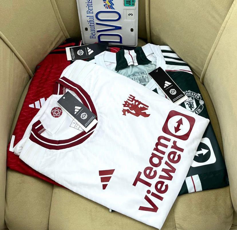 mactonaj_sports's tweet photo. Manchester United range of jerseys are now fast selling π₯
Order and customize, and get it DELIVERED NATIONWIDE π
Follow @mactonaj_sports on IG for more hot fits π₯
#MACTONAJ #Chelsea #ChampionsLeague #Napoli #Tinubu #Atiku #FulChe #certificate #United https://t.co/UWlnc1tgch