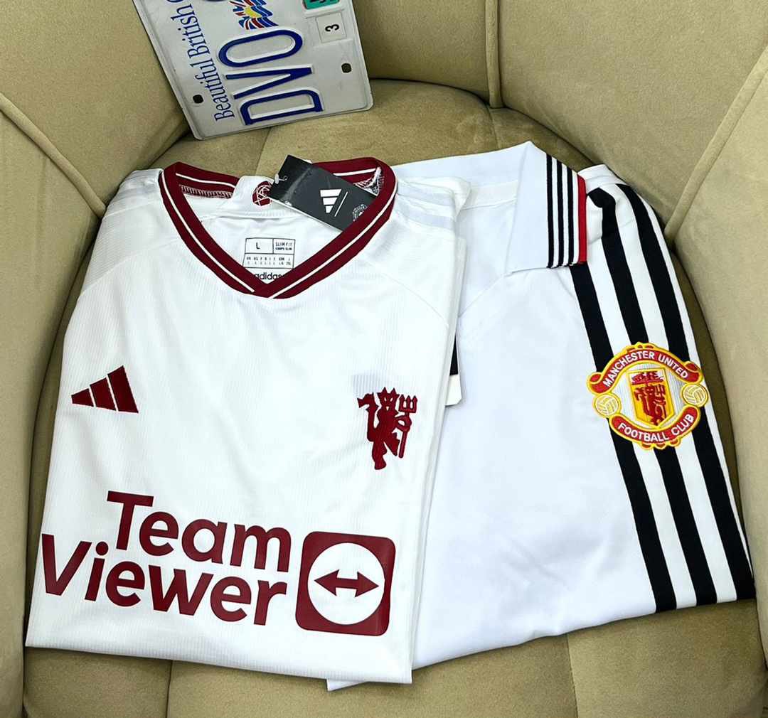 mactonaj_sports's tweet photo. Manchester United range of jerseys are now fast selling π₯
Order and customize, and get it DELIVERED NATIONWIDE π
Follow @mactonaj_sports on IG for more hot fits π₯
#MACTONAJ #Chelsea #ChampionsLeague #Napoli #Tinubu #Atiku #FulChe #certificate #United https://t.co/UWlnc1tgch