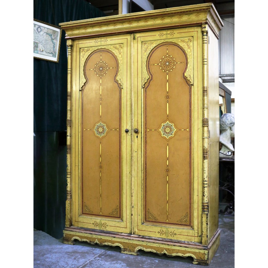 NEW CATALOGUE: #Antiques, Interiors &amp; Collectables. Over 900 lots, including a good collection of whisky. 

View the full catalogue here: bit.ly/3ZCNGJw