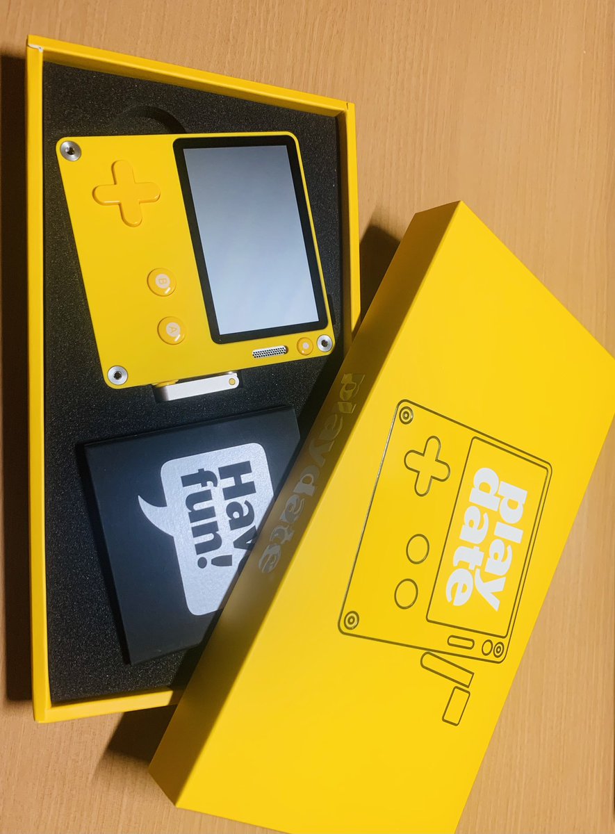 apple_pain's tweet photo. 来た！　届いた！
#playdate https://t.co/0Zo0uGHCD8
