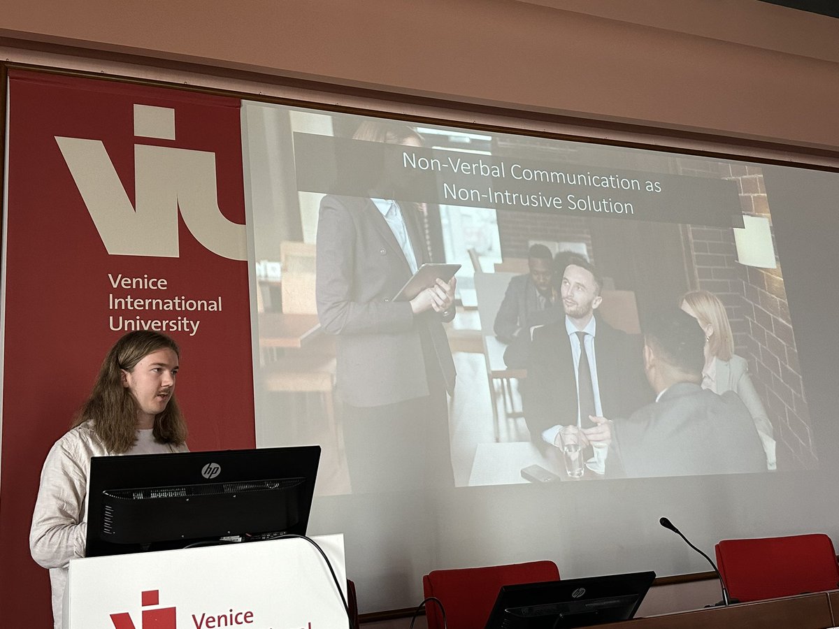 Albrecht Schmidt tweet media