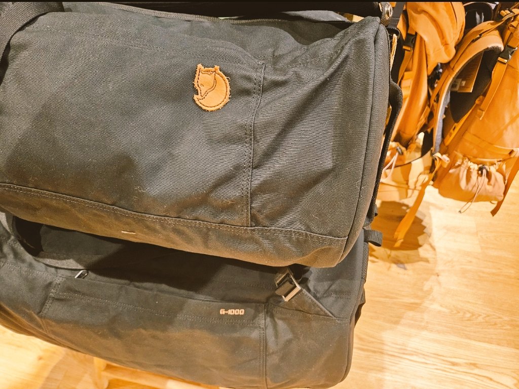 vicvTV's tweet image. Shopping in the most expensive city in all of Europe 🙃 🛍️ 🙃

And the 3rd most expensive city in the 🌎

#ThisIsFun