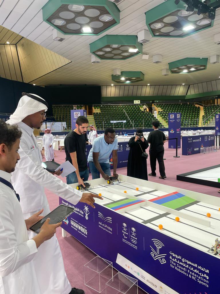 EngFaculty_IU's tweet photo. جانب من مشاركة طلاب الجامعة الإسلامية في موسم الأولمبياد العالمي للروبوت (WRO) لموسم ٢٠٢٣م المقامة بالرياض، بمشاركة كليتي الهندسة و الحاسب الآلي ونظم المعلومات.
#الجامعة_الإسلامية
#الأولمبياد_العالمي_للروبوت
#WRO #FTC https://t.co/7HPDCfKOjF
