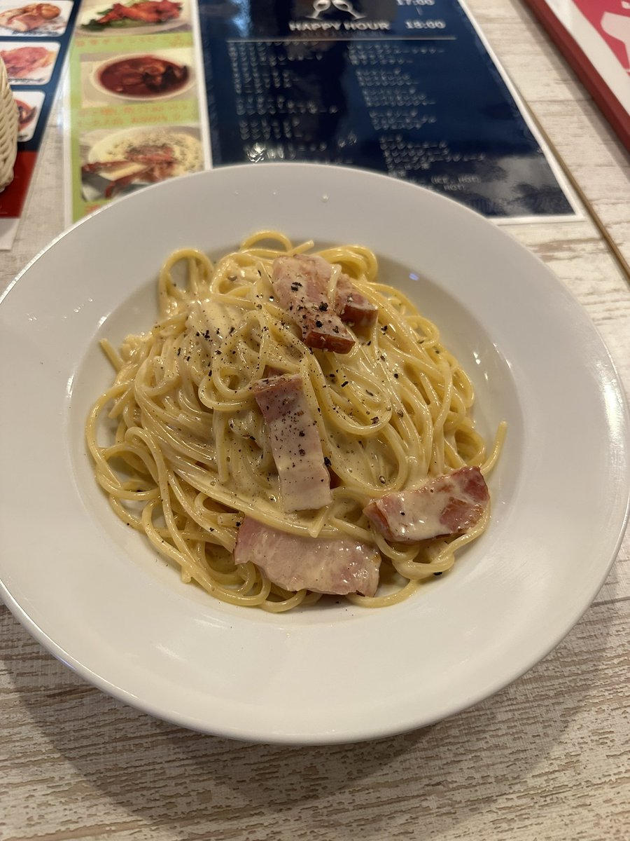 tyOMvyJraM2TiuF's tweet photo. サウピ(バブガ)に行く前の
一人diletto終了
けっこう飲み食いしたわ。(๑'ڡ'๑)୨♡
#diletto
#バブルバビデガム
#池袋サウンドピース https://t.co/PmkJBD1Ztb