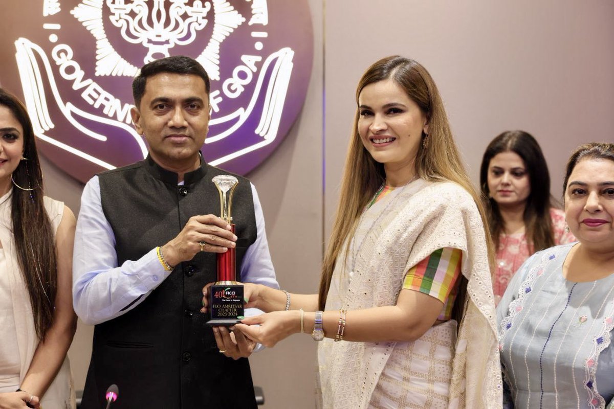 CMO Goa (@goacm) on Twitter photo A delegation of members of FICCI Amirtsar <a href="/AmritsarFlo/">Ficci Flo AMRITSAR</a> called on Hon'ble Chief Minister <a href="/DrPramodPSawant/">Dr. Pramod Sawant</a> at Mantralaya. 1/2 A delegation of members of FICCI Amirtsar <a href="/AmritsarFlo/">Ficci Flo AMRITSAR</a> called on Hon'ble Chief Minister <a href="/DrPramodPSawant/">Dr. Pramod Sawant</a> at Mantralaya. 1/2