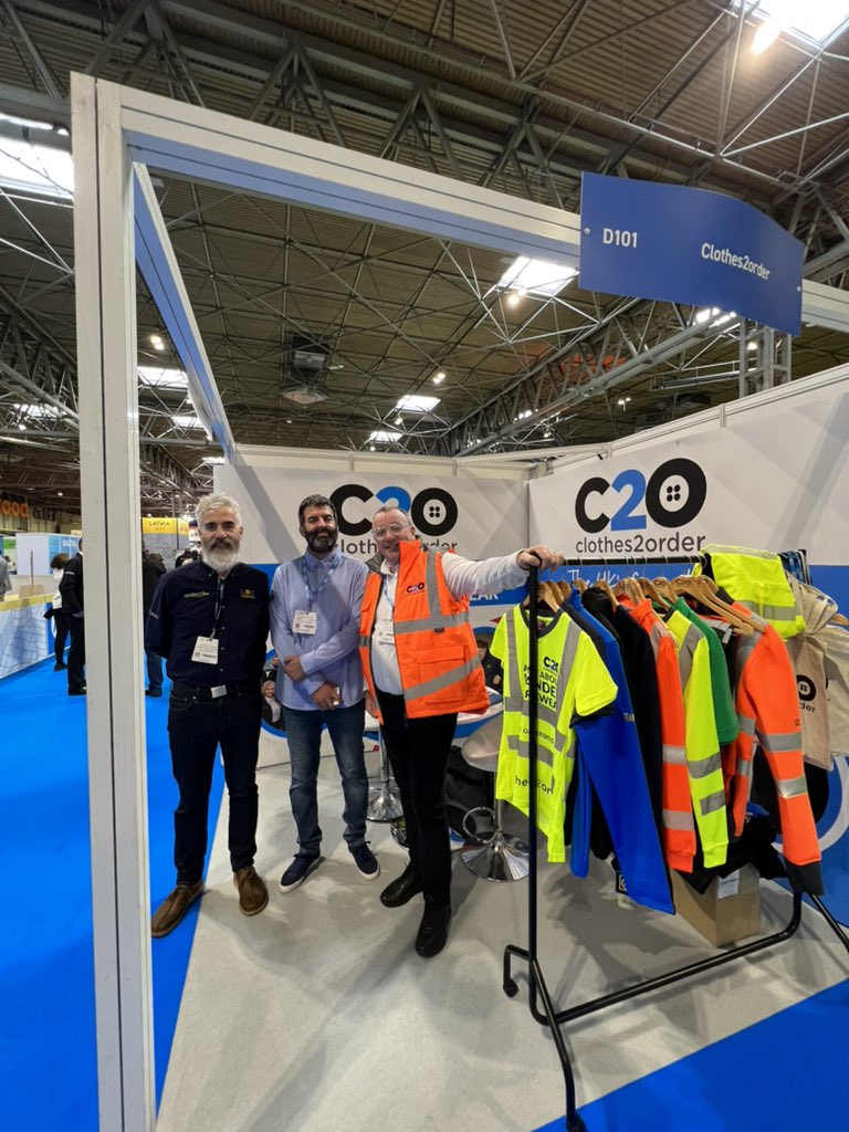 Clothes2Order tweet media