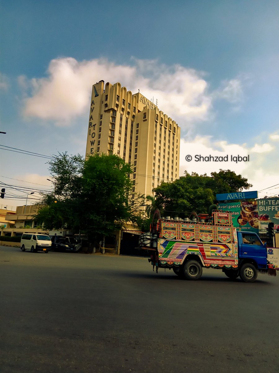 Avari Tower karachi
#avari #avaritower #avarihotel