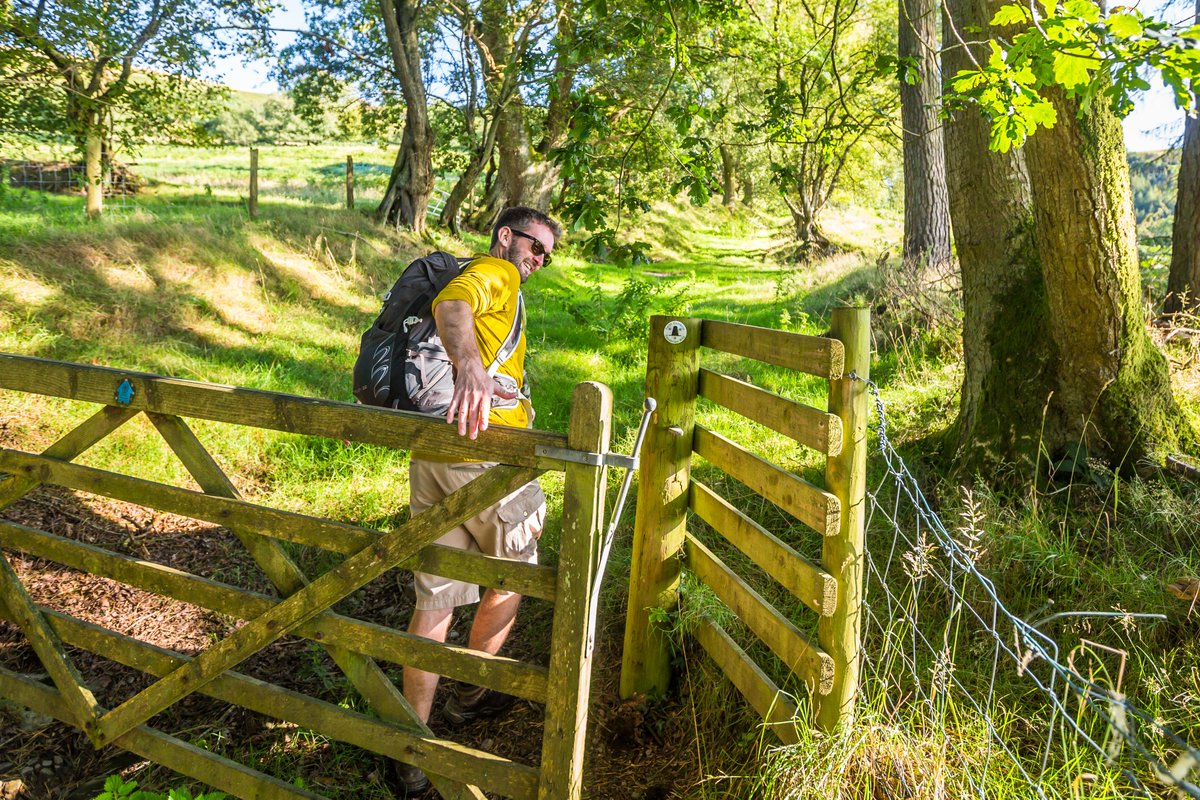 Turn pennies into paths!🥾🪙🌳

Exciting news 📢

From today until 3 Jan, anyone who shops in-store at <a href="/CotswoldOutdoor/">Cotswold Outdoor</a> <a href="/SnowAndRock/">SnowAndRock</a> &amp; <a href="/RunnersNeed/">Runners Need</a> can now add a donation via <a href="/pennies_orguk/">pennies_orguk</a> to the Ramblers to help keep paths, tracks &amp; trails open &amp; accessible for all to enjoy! 🙌🏾
