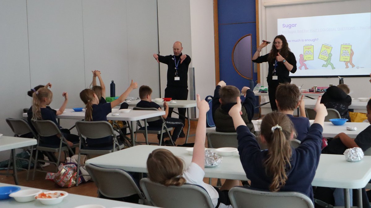 active_NT's tweet image. Last week we delivered the first Healthy4Life Festival with @NorthTynesidePE at The Parks Sport Centre☀️

9 schools came along to try new sports, discover new skills and learn key healthy lifestyle messages⚽️🍎🏑

Well done to all the 300+ pupils and young leaders who attended👏
