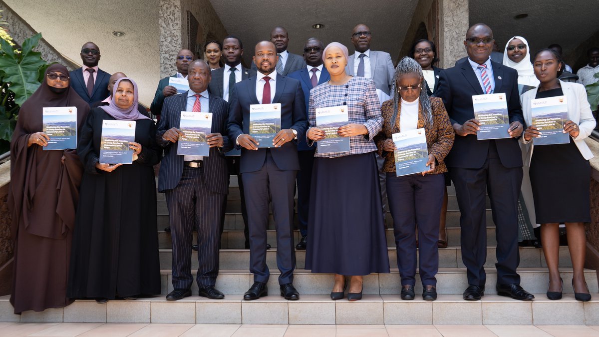 NamatiKenya's tweet image. With 60% of our land being communally owned, registration of community land offers a pathway for securing local communities #landrights.

Today we launched our report documenting the status of transition to #communityland &amp;amp; offering measures for a swift transition in the process.