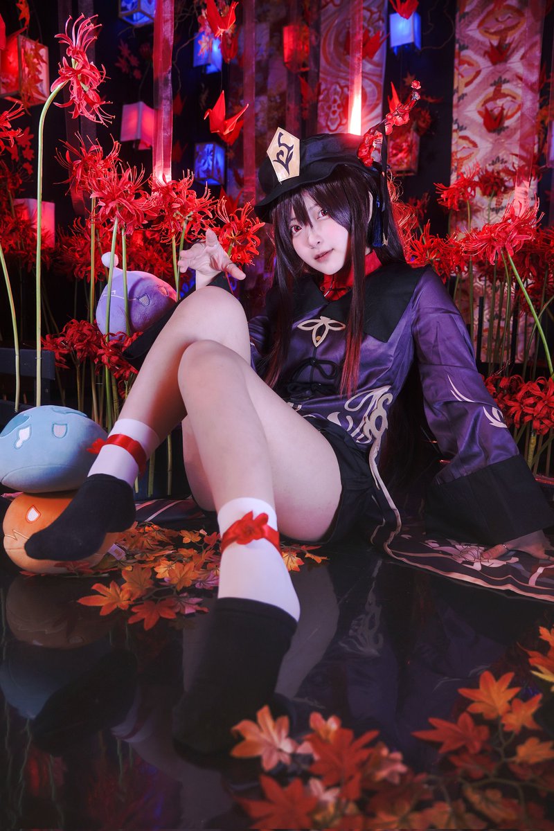 こんばんは、こむやです🐱🌃 黒ブース（赤彼岸花)の作例です。 1枚目は