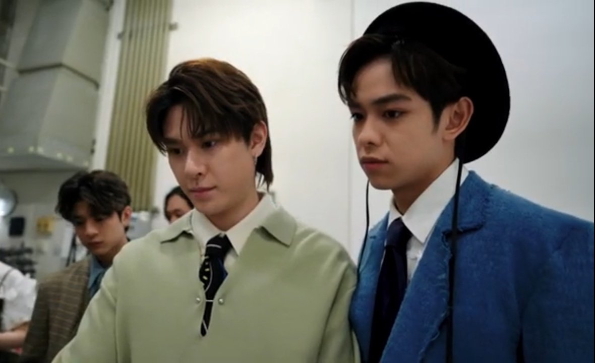 jarunishappy's tweet photo. เด็กแฝดมันน่ารักจังวะ
#TRINITYinJAPAN
#TRINITY_TNT https://t.co/h1iXSgnucX