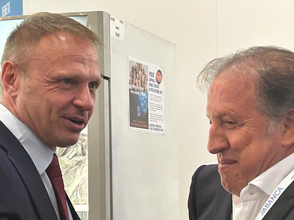 CristianMaretti's tweet photo. #Conxemar il più importante dopo il SeafoodExpo Bruxelles e Boston
#MASAF ha uno spazio von 26 realtà del comparto pesca e acquacoltura provenienti da 12 Regioni che rappresentano la ricchezza e la varietà italiana
#copego
#casadelpescatorecattolica
#opbivalva
#bluocean
#maricap https://t.co/A5uXV8g56C