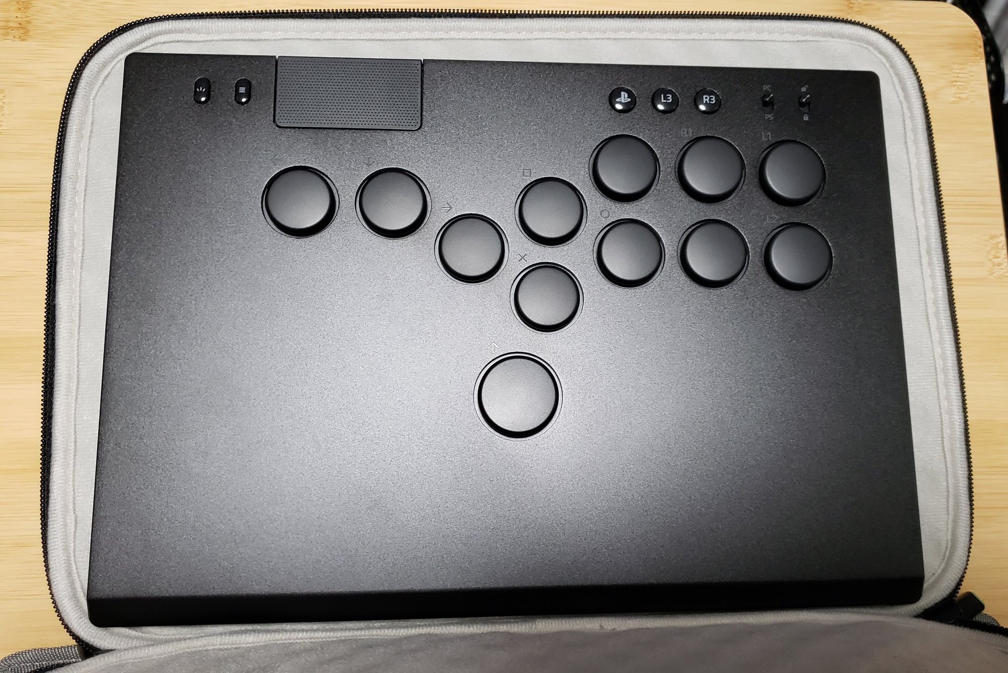 RAZER KITSUNE キャリングケース付き（ほぼ新品） - メルカリ