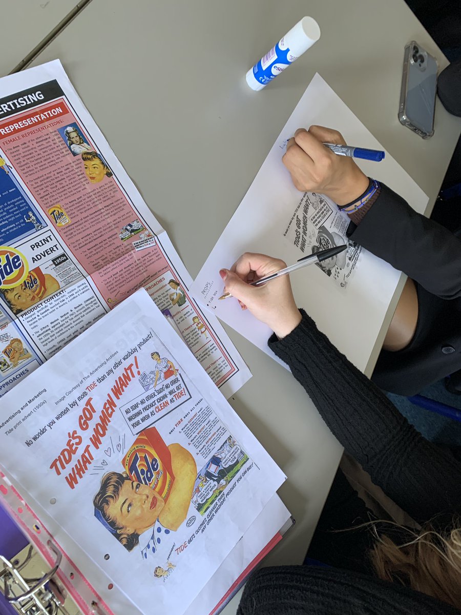 Year 12 media students are busy analysing one of their set texts - a 1950s Tide advert. Their analysis will later be transferred onto padlet as a whole class collaboration.
