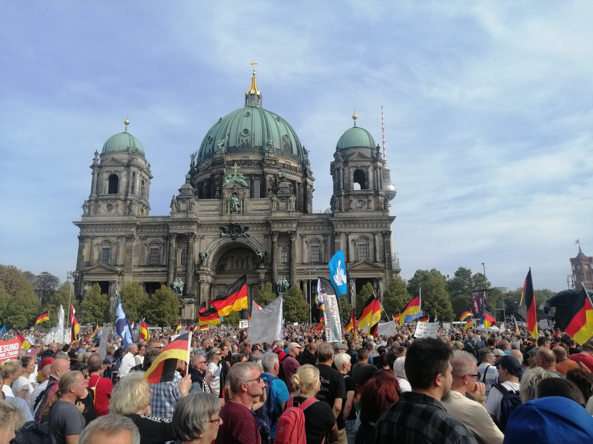 Tolle Stimmung in Berlin für Deutschland 💙🇩🇪 #deshalbAfD #b0310 #TagDerDeutschenEinheit