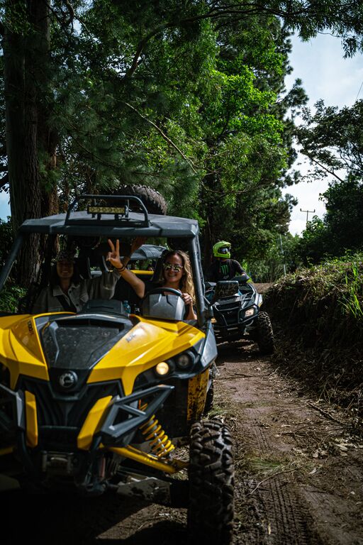 EmbPanamaSwe's tweet image. Conquista la naturaleza en su máxima expresión en Tierras Altas de Boquete, Panamá 🌄🌿. Descubre un paraíso de aventuras a todo terreno, donde cada sendero es una invitación a explorar la belleza virgen de Chiriquí. ¿Listo para sumergirte en una experiencia única? @VisitPanama