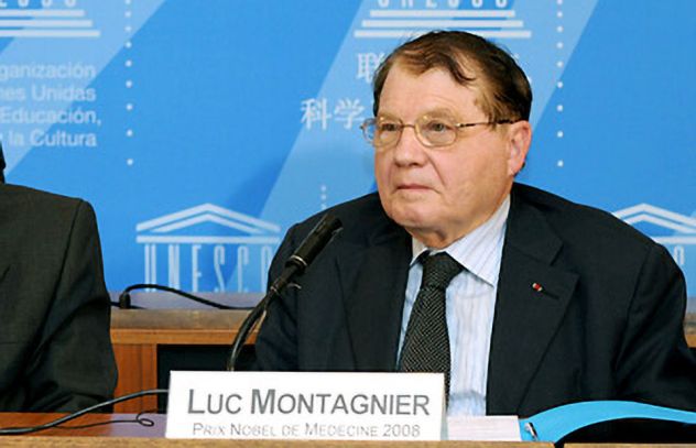 Giorgiolaporta's tweet photo. Ho visto dei giornalisti #Rai sghignazzare dopo la morte di Luc #Montagnier, premio #Nobel per la #Medicina.
Che strano questo mondo: se sei un #PremioNobel e osi dire qualcosa controcorrente sui #vaccini sei un povero strxxxx; 
se sei a favore sei Padre Pio. 🇮🇹
#3ottobre https://t.co/9a3yqDmxrk