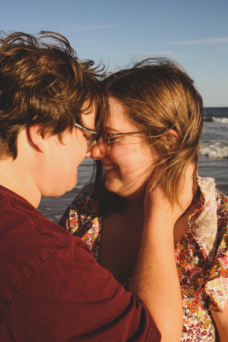 How are we into October already?! This year has absolutely flown past, and so has the time when I last posted about my work 🤦‍♀️

But on this crisp morning, I offer to you the lovely Holly and April from a few weeks ago, when it still felt like summer!

Magical ✨☀️💕