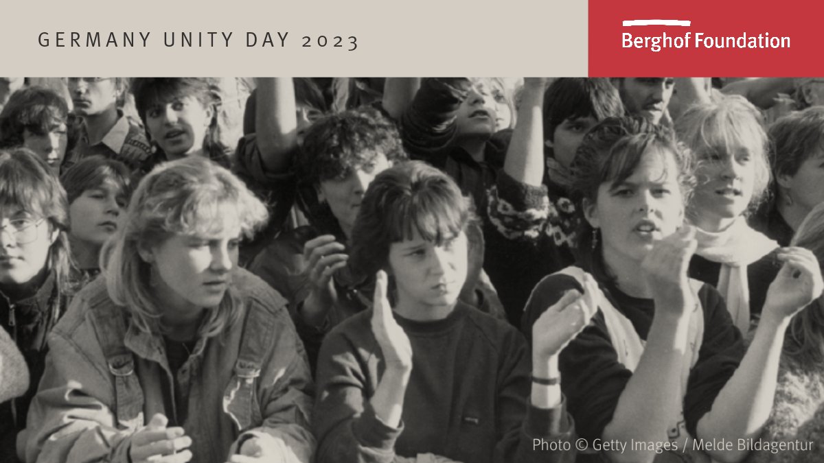 BerghofFnd's tweet photo. The inception of our organisation was based on the context of a deeply divided world, and a physically divided #Germany. Today, we celebrate 32 years of reunification.
Learn more about our history: https://t.co/22j4Z0wayA
#GermanyUnityDay #DeutscheEinheit https://t.co/SMgOWpk15K