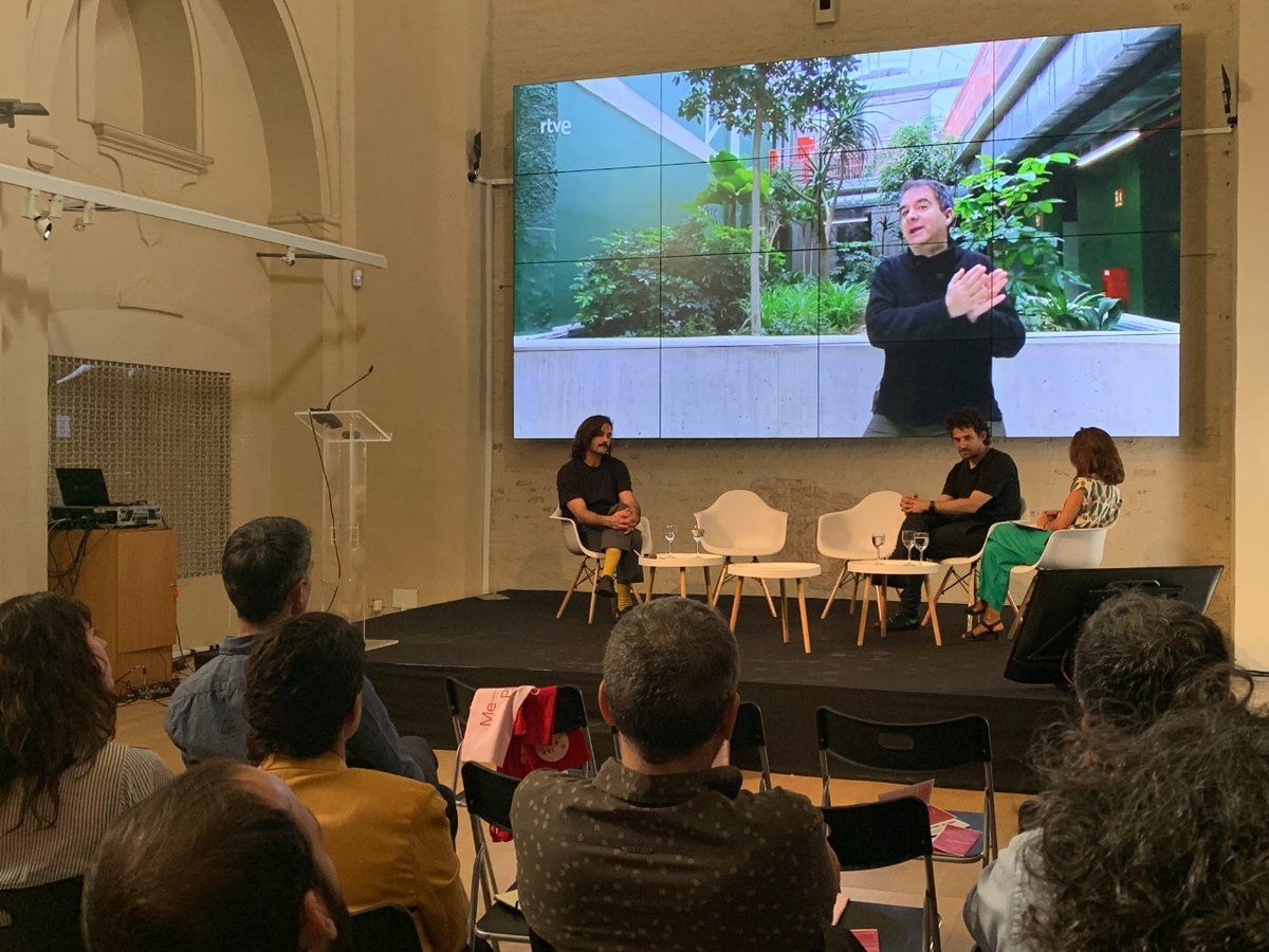 bienal_BEAU's tweet photo. Conocemos los cuatro proyectos premiados de la categoría Obras del horizonte #NuevosProgramas que proponen nuevas formas de organización funcional, que ensayan programas que redefinen la relación entre habitantes y arquitectura o satisfacen necesidades hasta ahora no abordadas. https://t.co/eCLqSjOX7W