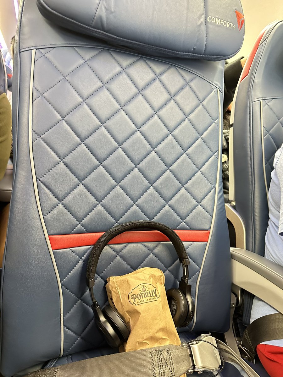 Just spotted a <a href="/Potbelly/">Potbelly Sandwich Works</a>  living its best life in <a href="/Delta/">Delta</a>  Comfort! ✈️🥪 Apparently, it's heading to LAX from TPA to audition for a Hollywood role as the 'Sandwich Star'! 🌟 #MileHighMunchies #SandwichAdventures #inflightsnacks