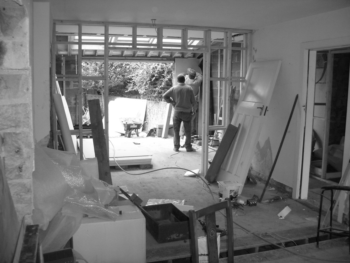 middublin's tweet photo. On our blog today we look at some Top tips when it comes to your home renovation:

https://t.co/LoiguTntbn

#interiordesign #homerenovation #diy #HomeImprovement #interiorstyling #interiordecorating #refurbishment #Interiors https://t.co/cd4hyGthat