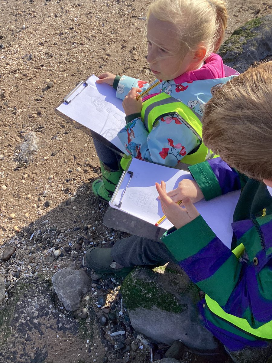 Brackenwood Infant School tweet media