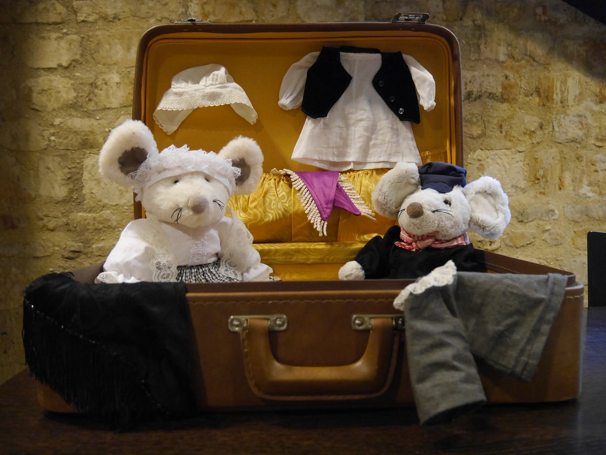 // Nouveau // 🆕Le premier #weekend de chaque mois, le #musée vous donne rendez-vous pour des #lectures contées (2-4 ans) et des #visites flash gratuites. Rv samedi 7 et dimanche 8 octobre autour du #costume régional normand : musee-de-normandie.caen.fr/evenement/auto…
#Caen #famille #gratuit