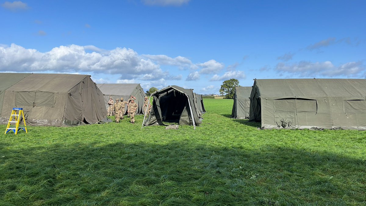 Ex ATHENA DRAGON 23 - the HSU build is well underway. Spirits are high and great work by the team before lunch. One more 18/24 and three 12/12 and we’re done. Huge effort 🙌🏽🏥<a href="/Commander_GE/">Air Cdre Paul 'Hammy' Hamilton</a> #TMW