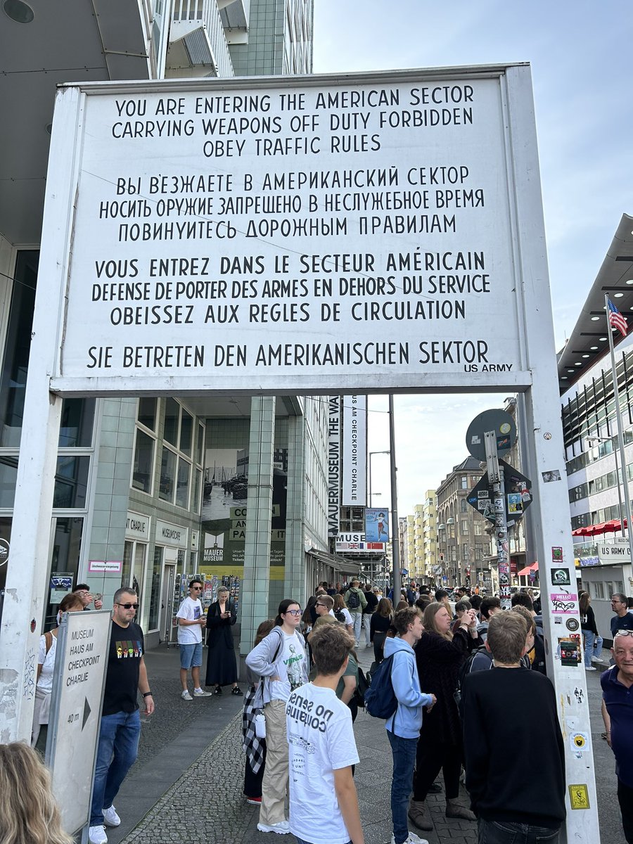 CaerleonComp's tweet image. Day 2 Berlin/Krakow Trip Checkpoint Charlie #authenticexperience #maximisingpotential  experiencing history