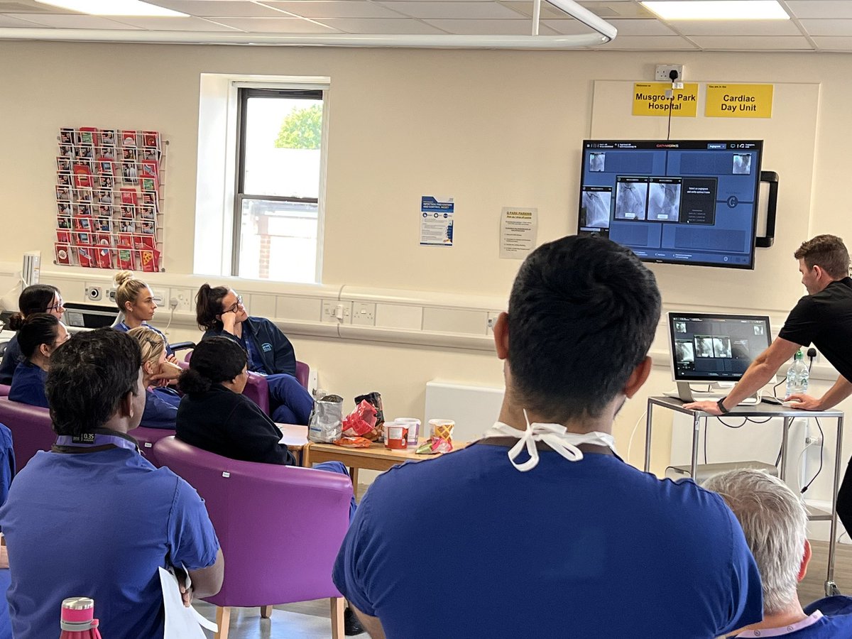 Great training for all cath lab staff ahead of first case in Europe! <a href="/Medtronic/">Medtronic</a> <a href="/CathWorks/">CathWorks</a> @tor_warr