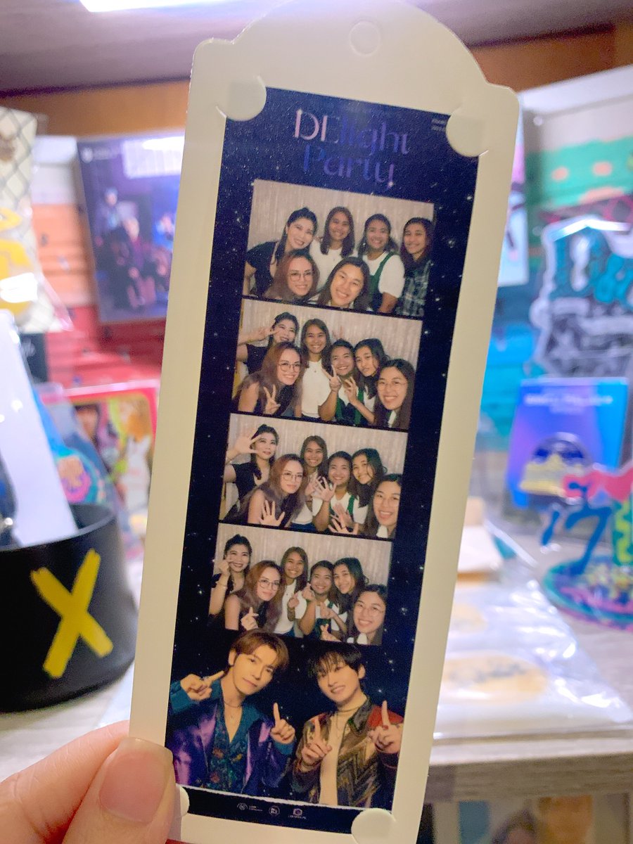 doctheamira's tweet photo. 𝐃𝐄𝐥𝐢𝐠𝐡𝐭𝐟𝐮𝐥 𝐏𝐡𝐨𝐭𝐨𝐛𝐨𝐨𝐭𝐡 📸 #DElight_Party_MNL

So happy that SJE admins have this to keep as a memory! Thanks PH Dalnim! 💙

We missed you @cher1ldan @snoggingdonghae @sninajane 🥰

@PHDalnim #DElightfulMomentwithDnE https://t.co/9toiZ2QLkm