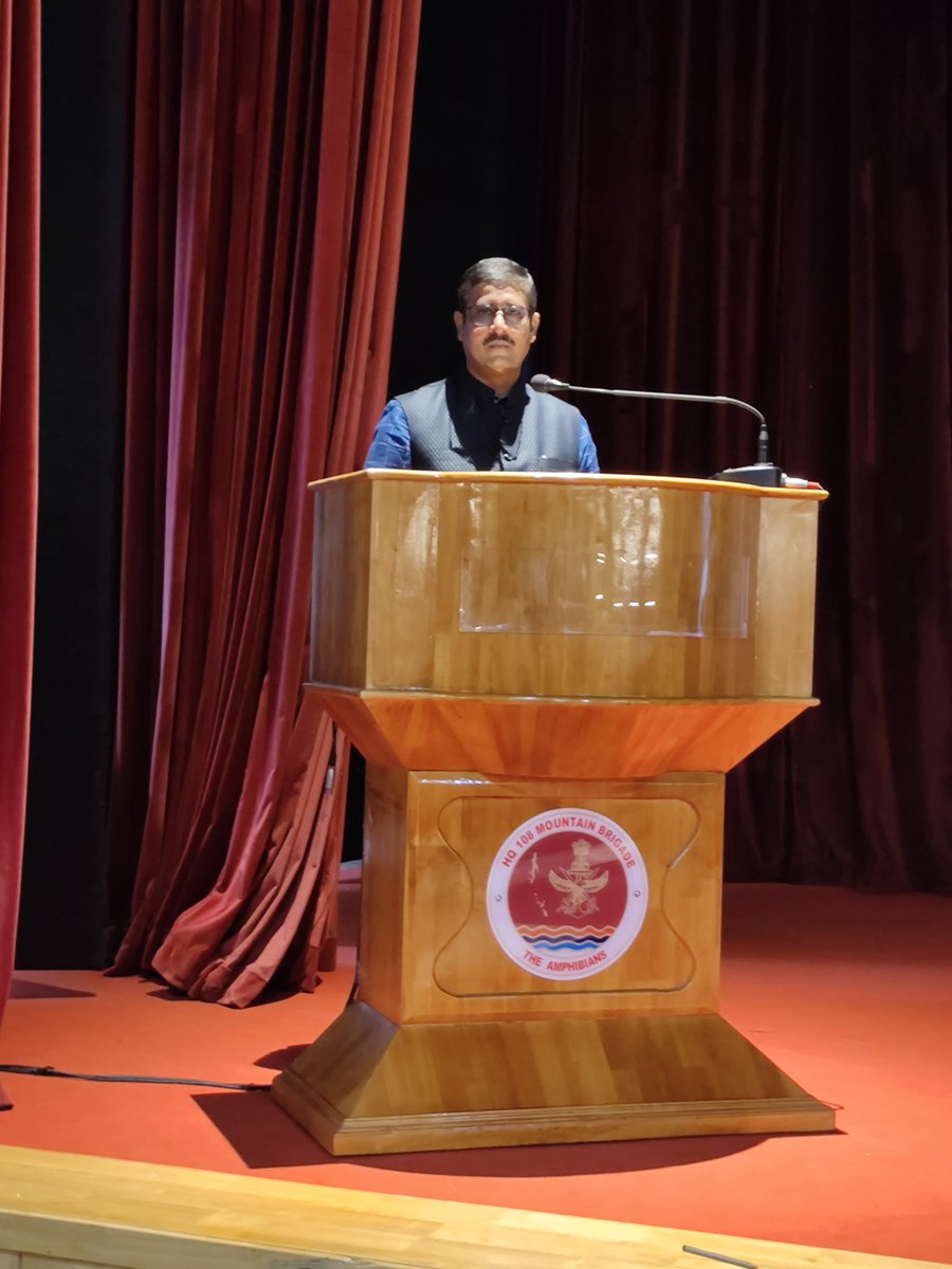 IN_DCP's tweet photo. R Adm Sandeep S Sandhu, COS, #ANC delivered the #KeynoteAddress and Cmde Saurabh Agrawal, Cmde (CP)-II delivered the #PlenaryAddress. All rules & regulations and procedural aspects towards conduct of #DPC and #DSC were covered during this interactive workshop by the #TeamDCP. https://t.co/gEIdC2Ru8d