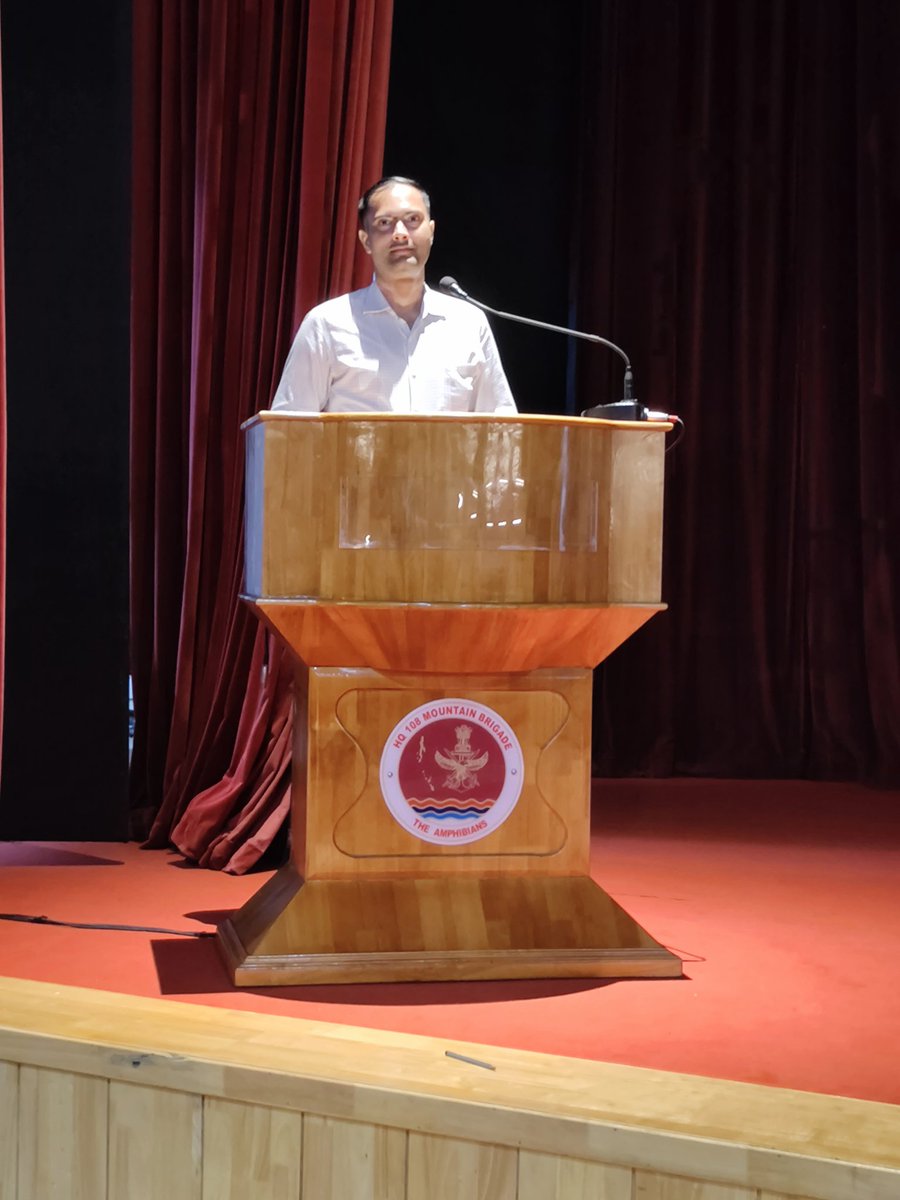 IN_DCP's tweet photo. R Adm Sandeep S Sandhu, COS, #ANC delivered the #KeynoteAddress and Cmde Saurabh Agrawal, Cmde (CP)-II delivered the #PlenaryAddress. All rules & regulations and procedural aspects towards conduct of #DPC and #DSC were covered during this interactive workshop by the #TeamDCP. https://t.co/gEIdC2Ru8d