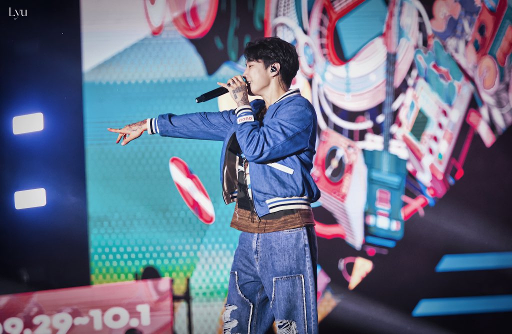 Lyuj_ane's tweet photo. 20230930 @JAYBUMAOM 
#jaypark #박재범 https://t.co/Hq88KRoNHA