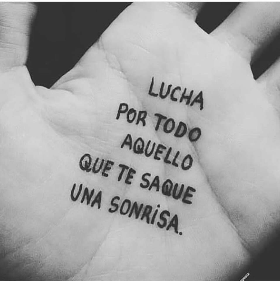 Buen díaaa!! 
Que sea un día lleno de cosas lindas
#FelizMartes para tod@ss!! ✨