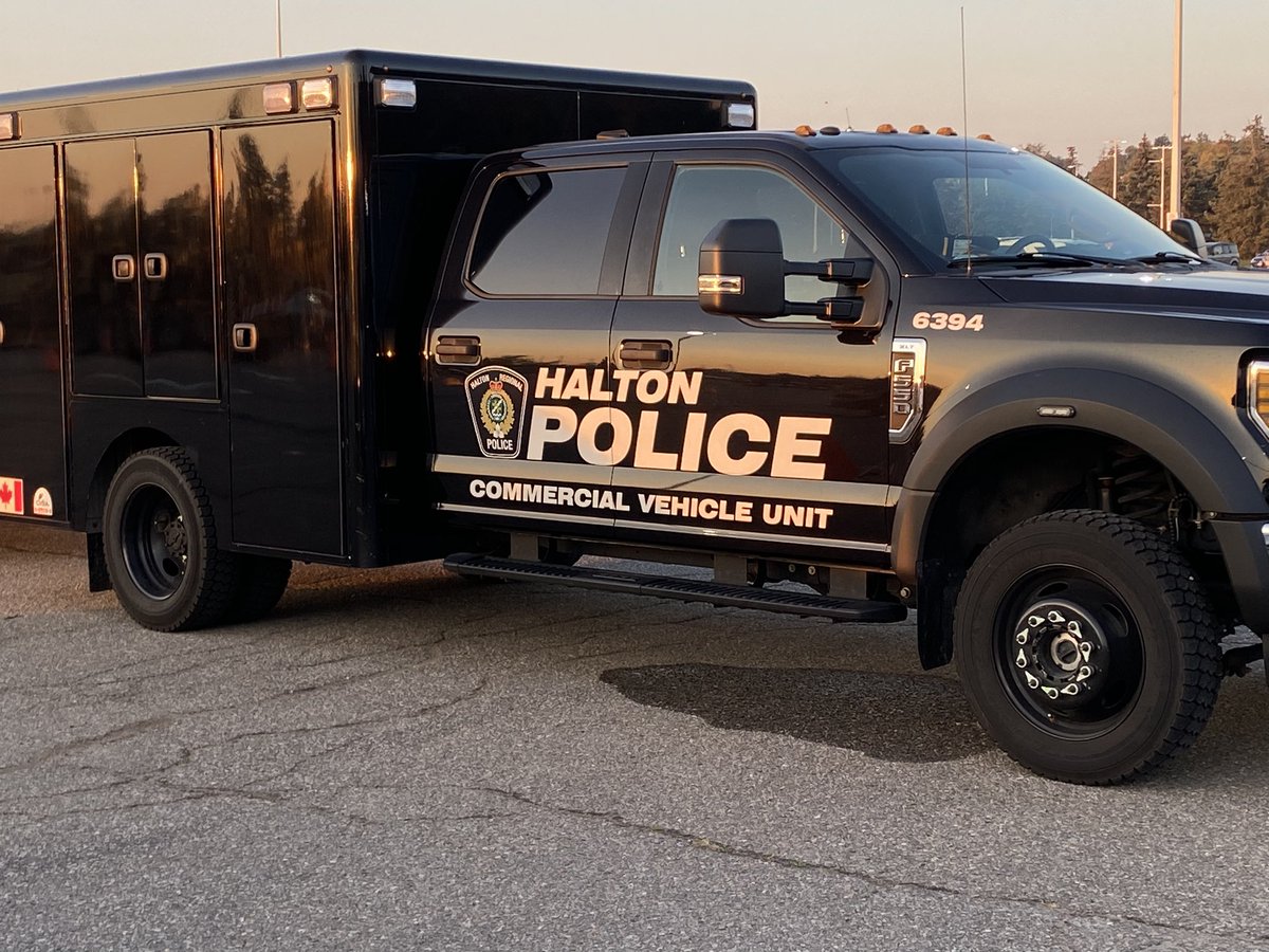 Halton Police tweet media