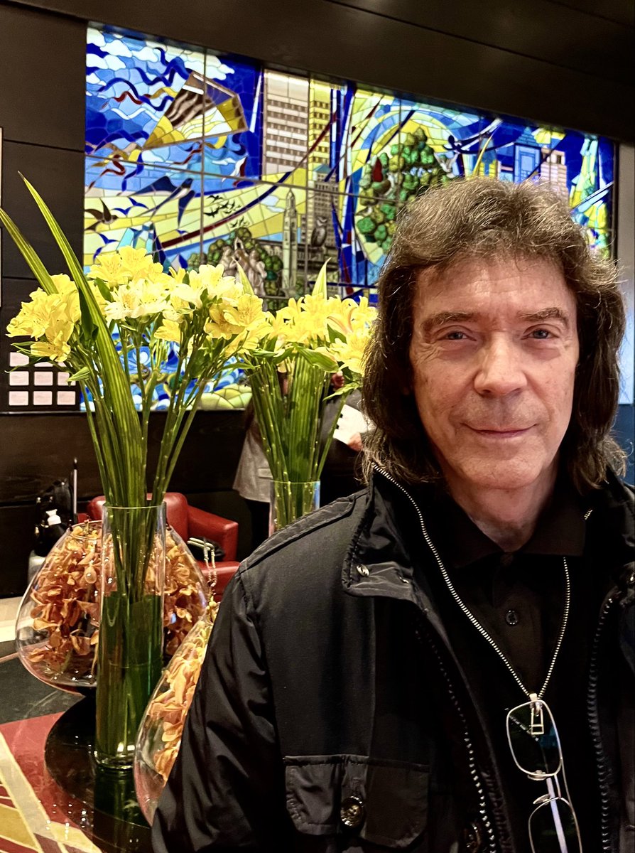 Steve Hackett tweet media