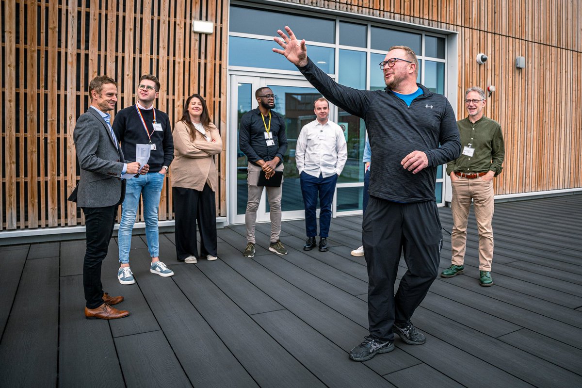 Dave Hembrough tweet media