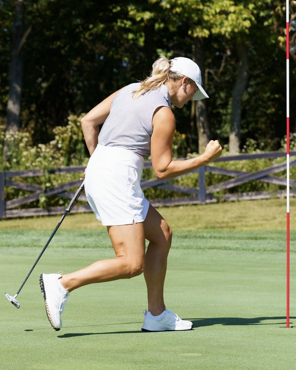 An EAGLE for <a href="/HanickaRyskova/">Hanka Ryšková</a> !!! 🦅💪

#GoCards