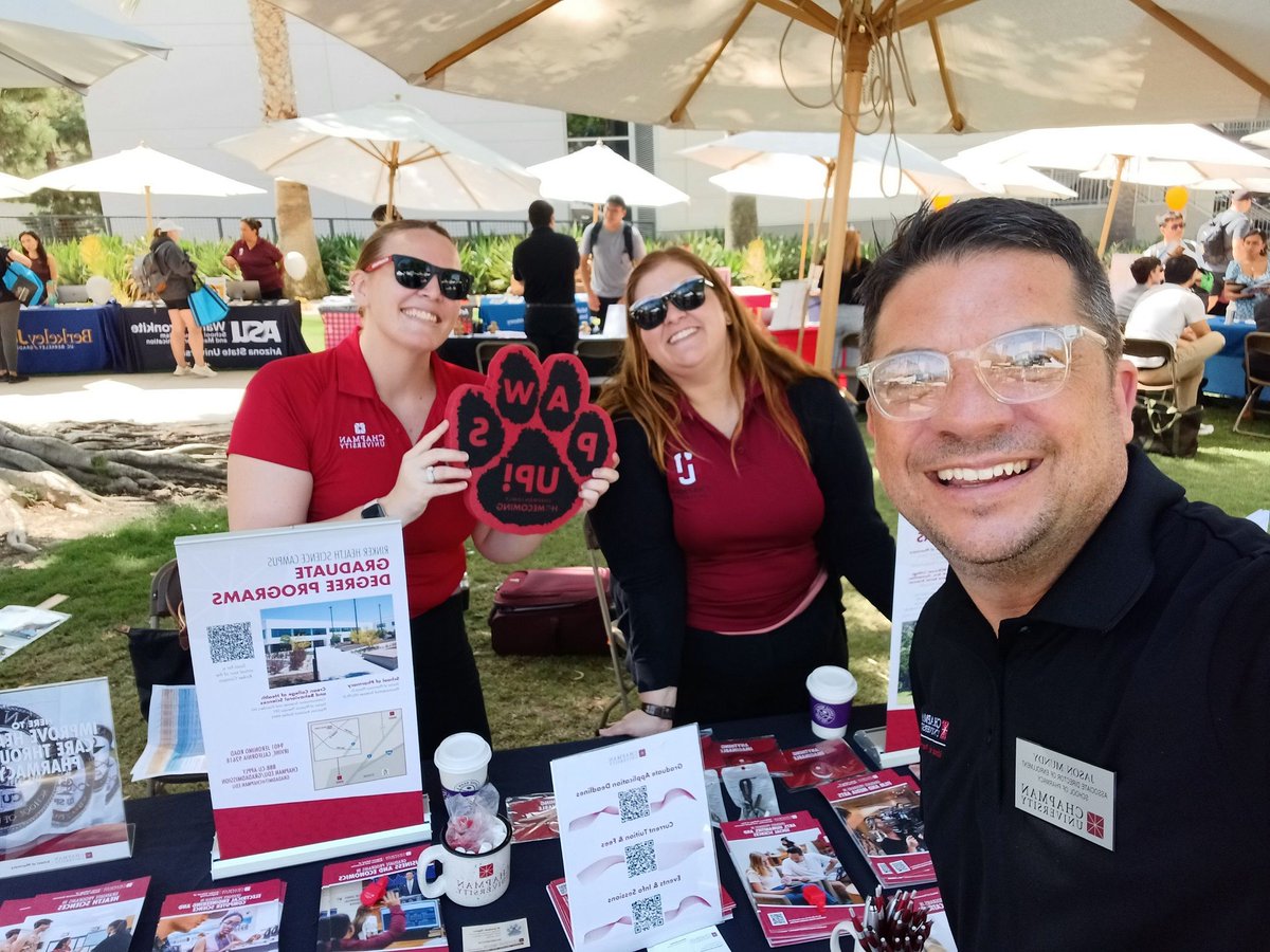 ChapmanGRAdmit's tweet image. AAAND we're on the road again! 🚗  Our talented team of recruiters is attending #graduatefairs all over California this Fall to meet YOU, future Panthers! Check out where we are headed to next on our Grad Fairs webpage! 🐾 #ChapmanGradEd #ChapmanU buff.ly/3RJTXkO