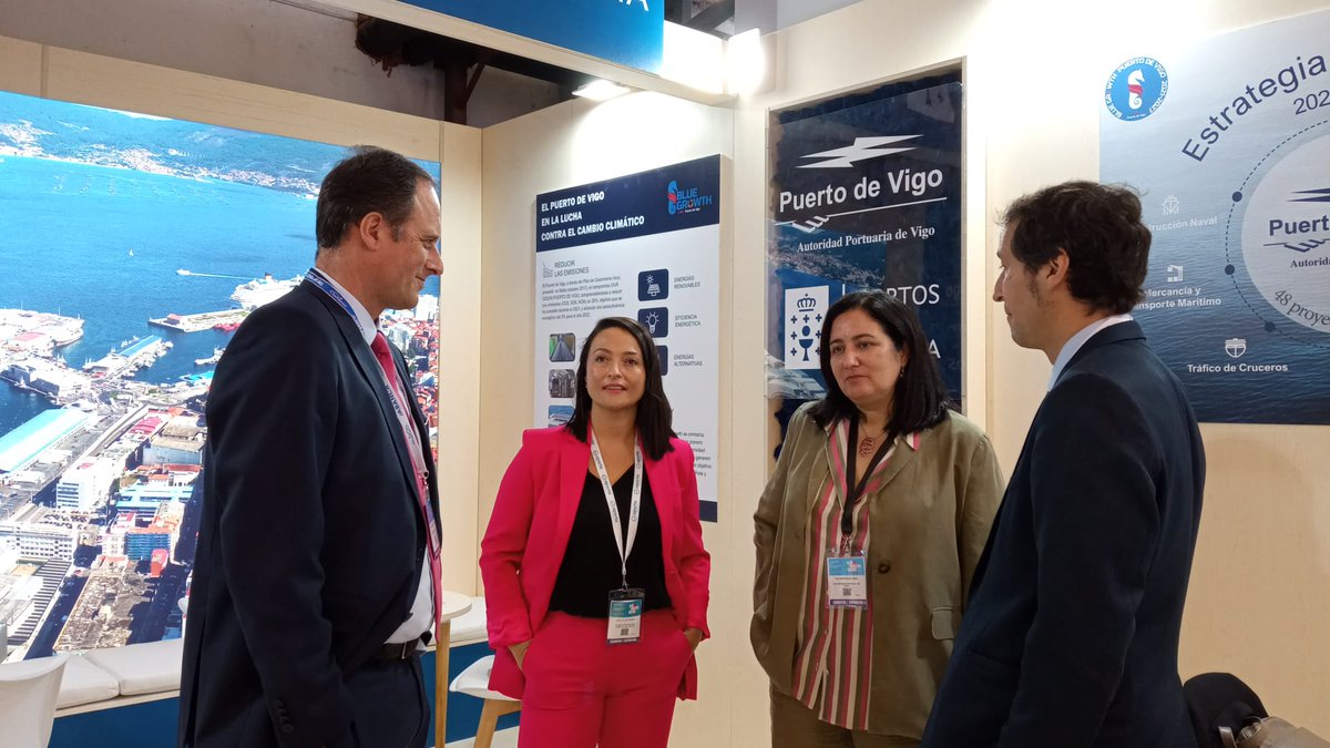 PuertoDeVigo's tweet image. 📸Primer día de feria en @ConxemarOficial. Mañana más y mejor! No te olvides de visitarnos en nuestro stand 👉4A06.