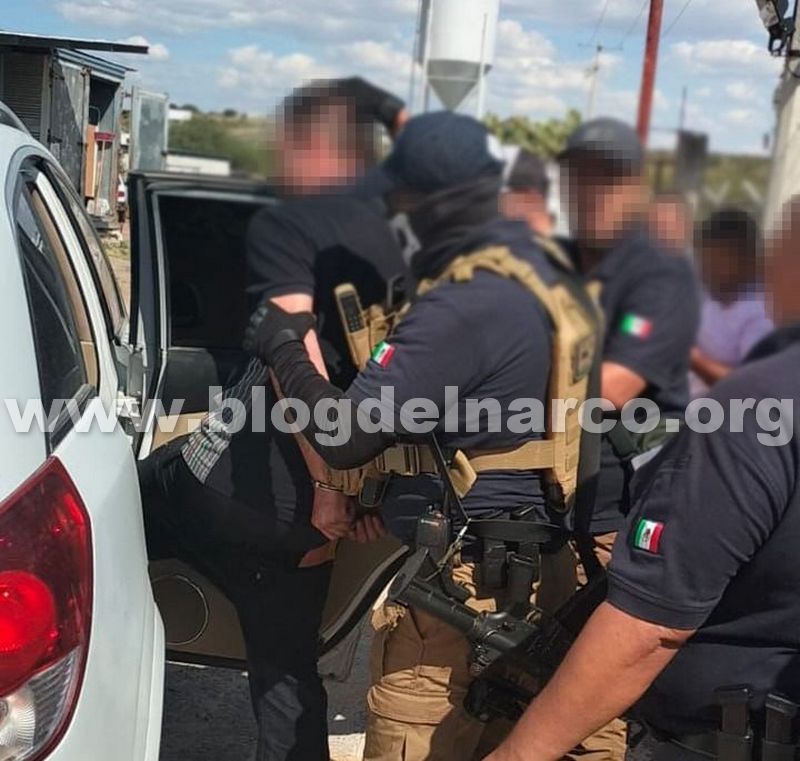 blogdelnarcomex's tweet photo. Detienen a sujeto que participó en la desaparición de los 5 jóvenes de Lagos de Moreno, Jalisco https://t.co/lHiw5eb48T https://t.co/TjbFTUdbeM