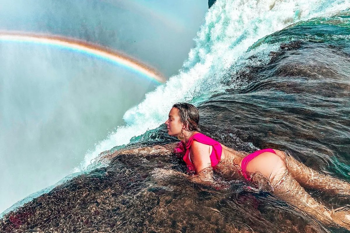 Top Victoria Falls Adventures: Zambia Planning Guide
mylifesamovie.com/top-victoria-f…

#theriverclub #zambia #livingstone #safarilodge #luxurytravel #luxuryhotel #mylifesatravelmovie #solotravel #solofemaletravel