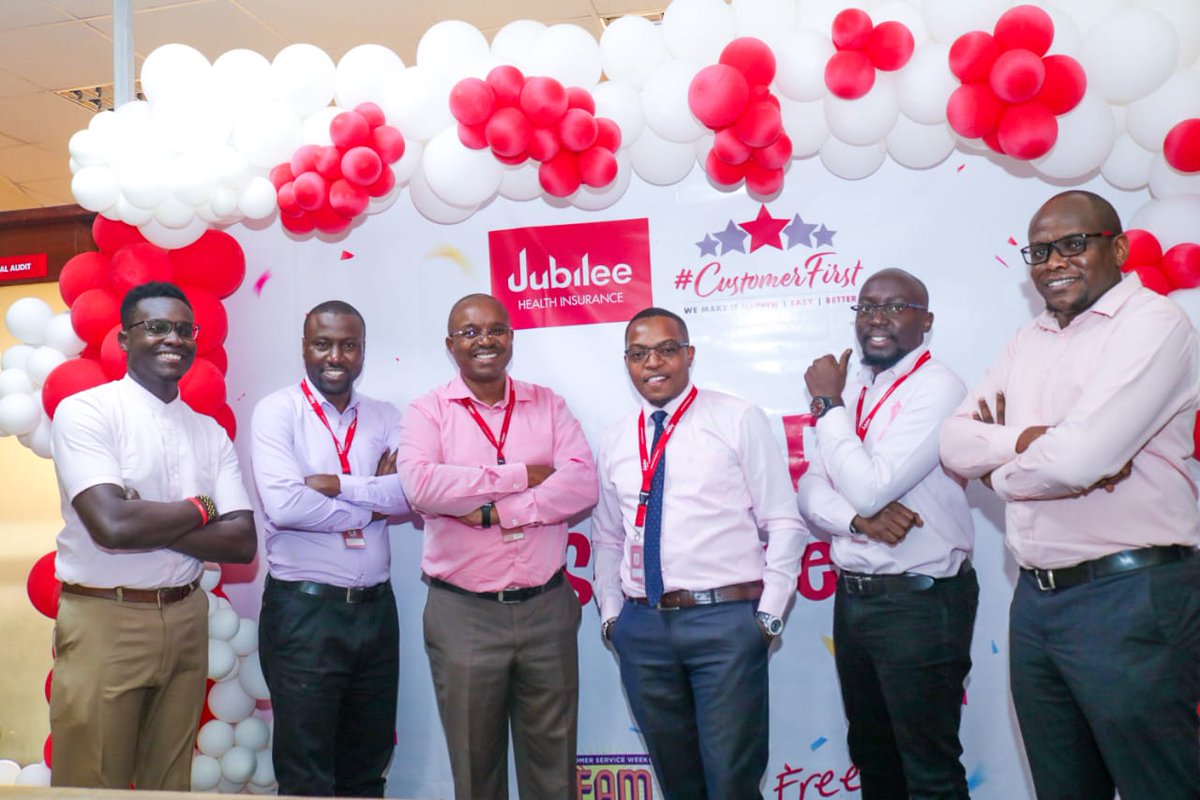 Together, we can make a difference in delivering exceptional service to our cherished customers. Asante Mater Hospital! 🍰🌸 #CustomerServiceWeek #CommunitySupport #Gratitude